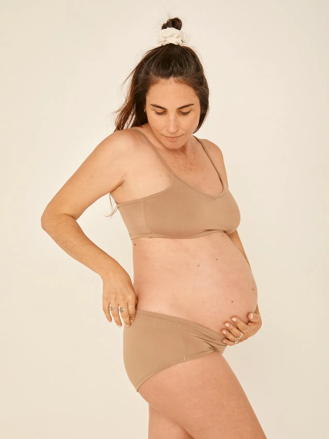 Bamboo Yoga Top 2.0 - Caramel