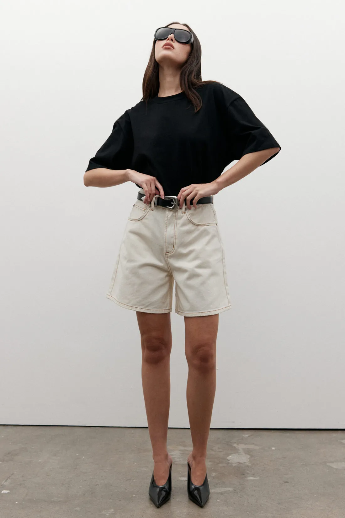 Bayse Jonas Boyfriend Tee - Black