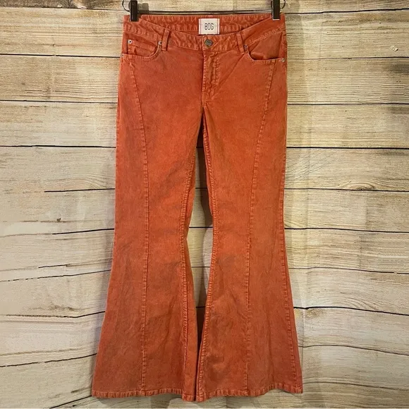 BDG corduroy extreme flare orange jeans Size 27/4US cotton stretch