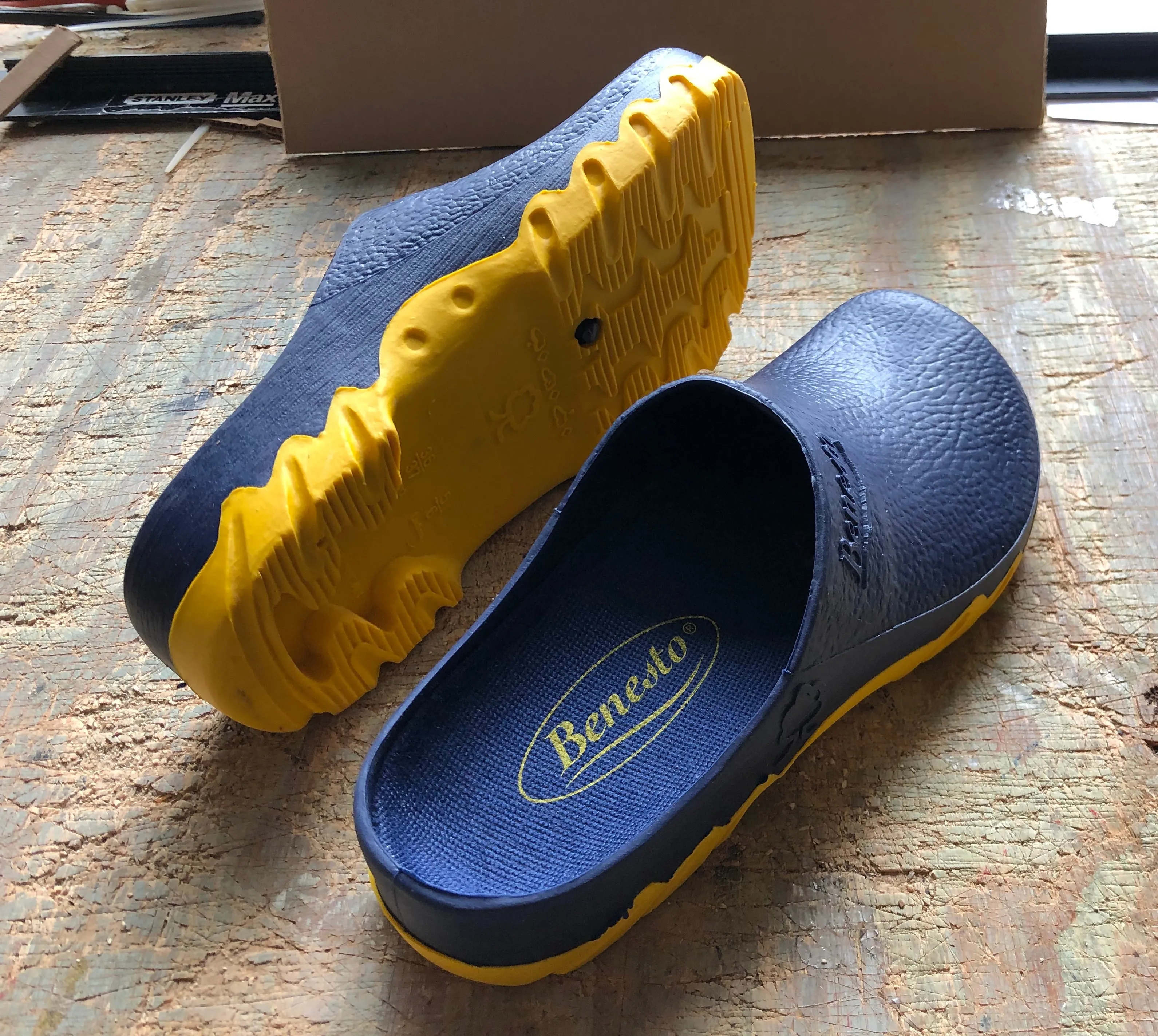 Benesto Garden clogs