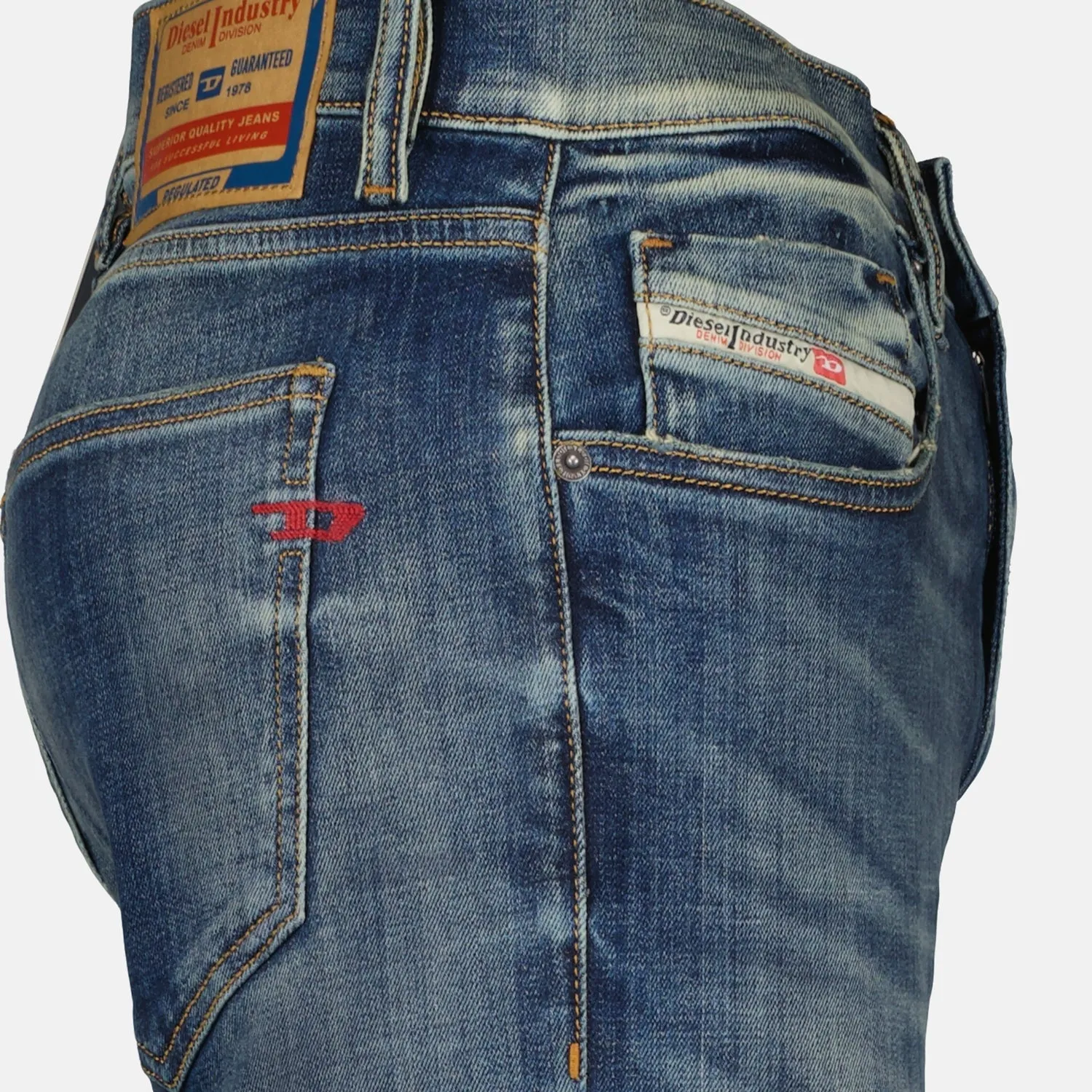 D-Strukt 2019 Slim Fit