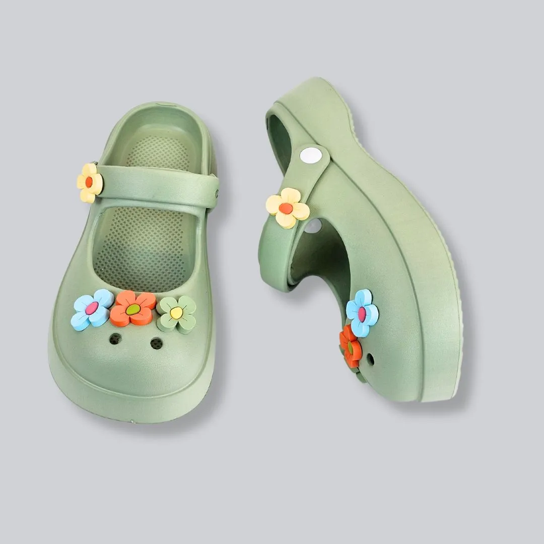Daisy Dream Clogs