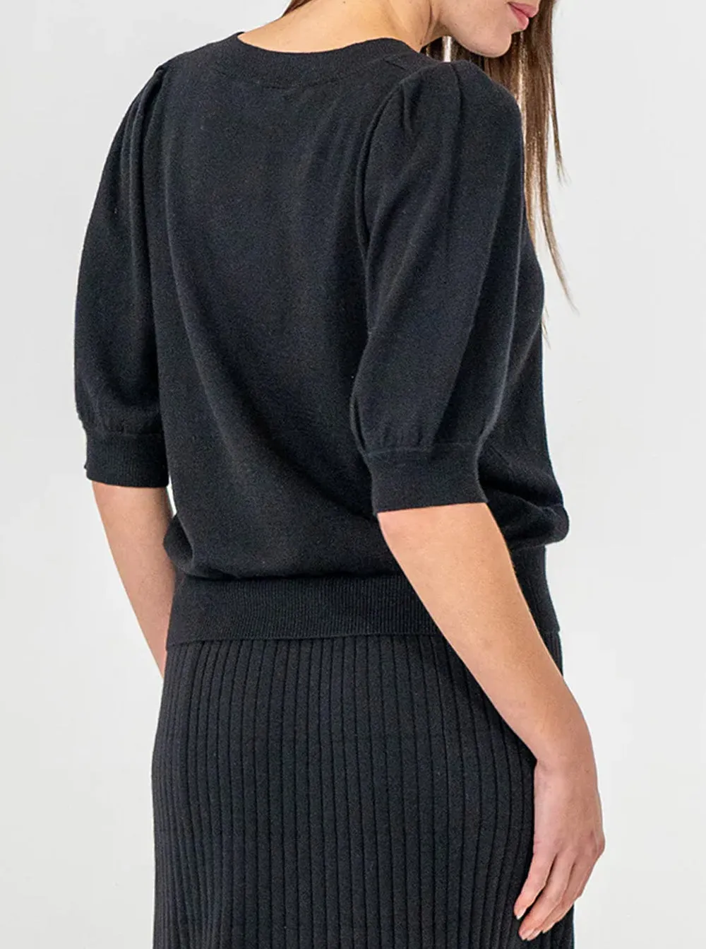 Evita Short Sleeve Knit - Black