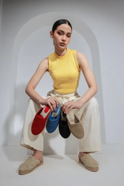 Flat Sole Slip-On Clogs-Red
