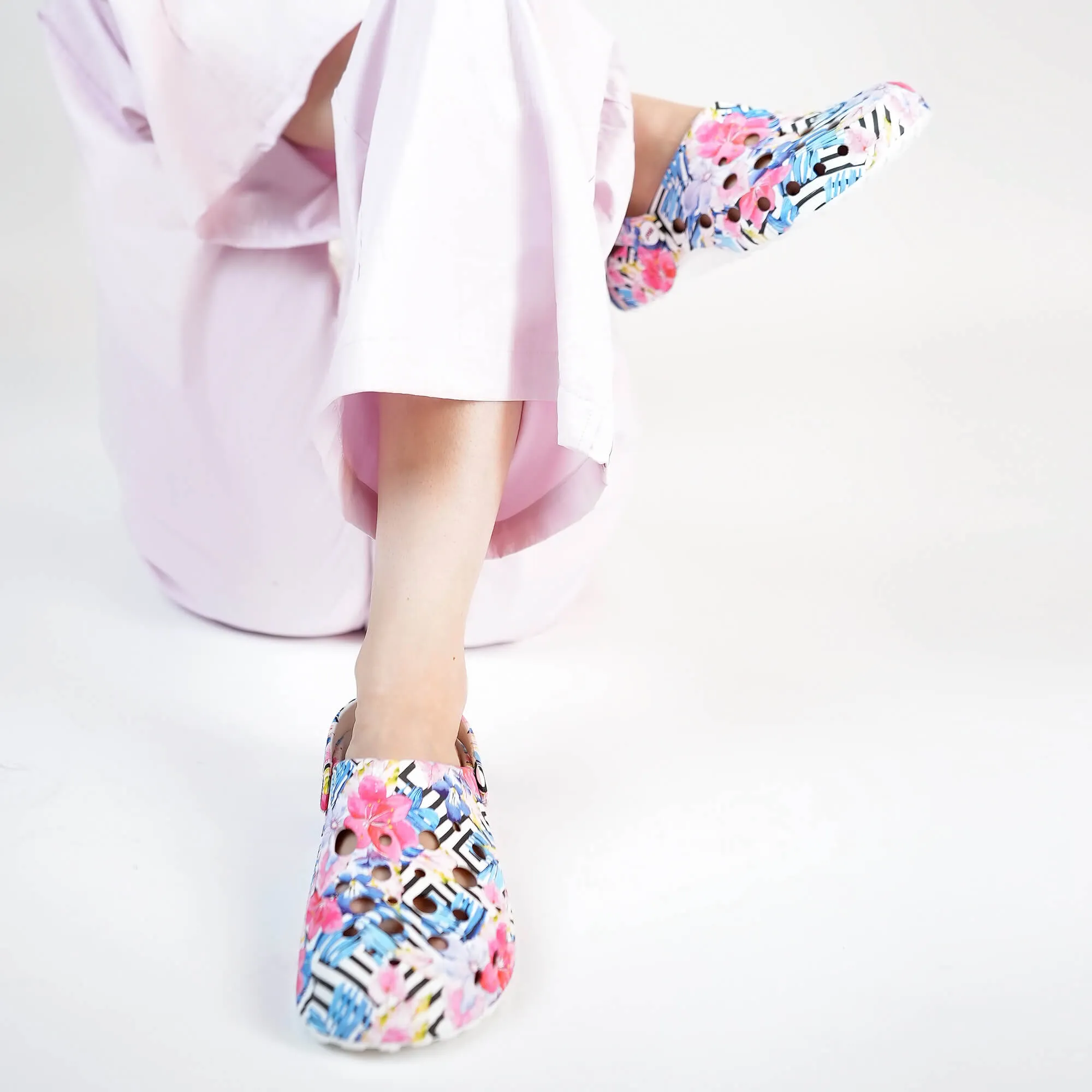 Flower Print Clogs