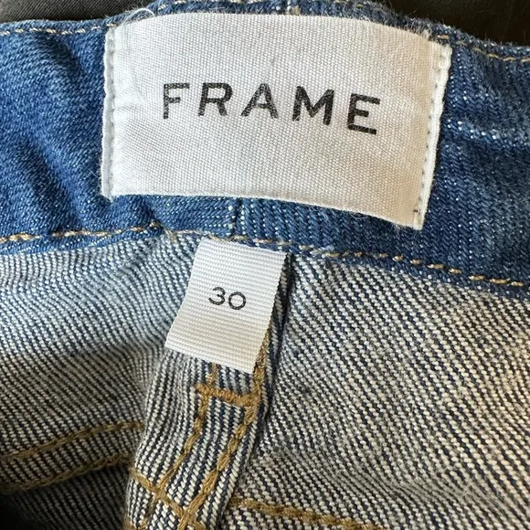 FRAME Le Super High Straight Jeans in Jericho, size 30