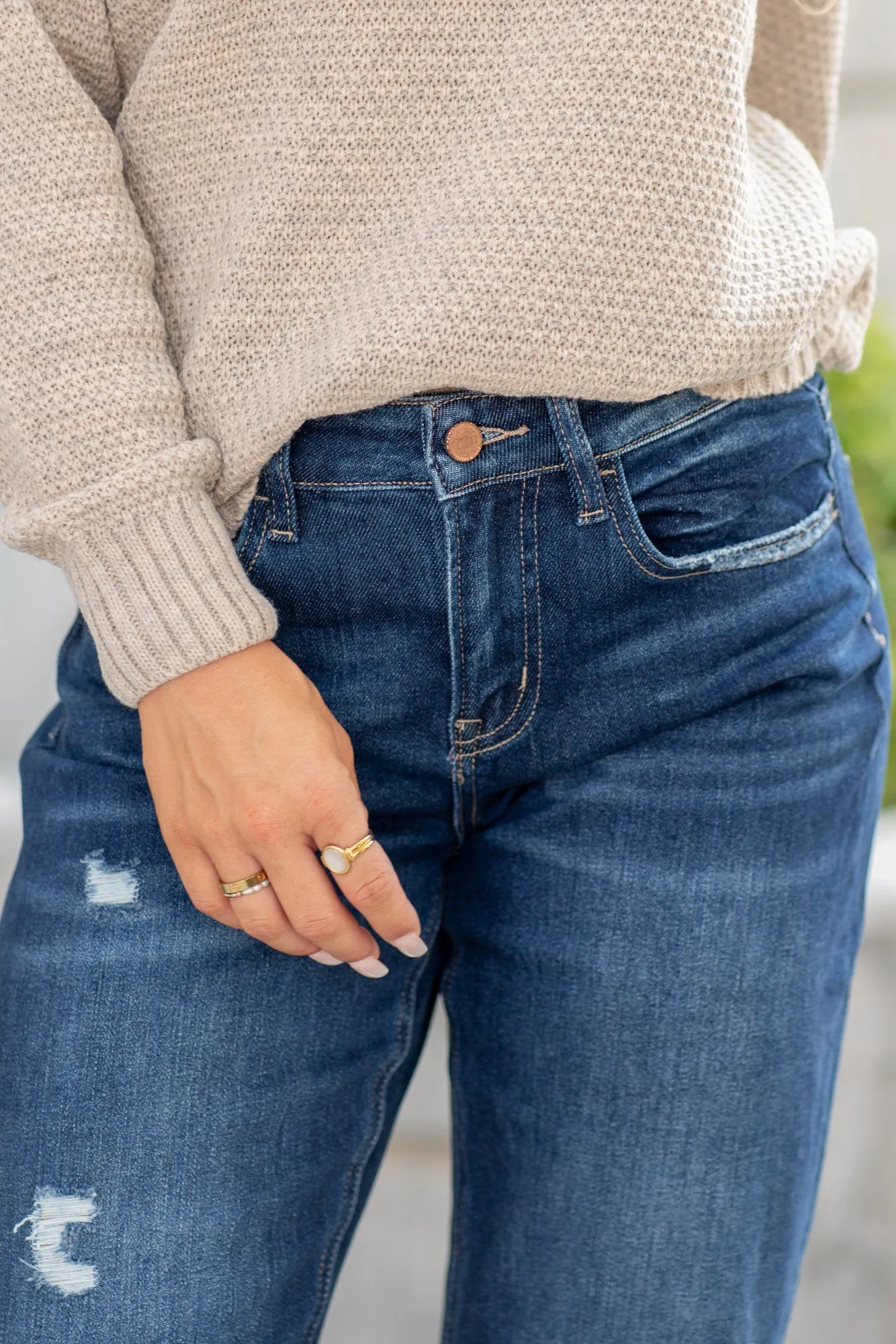 Glaucous High Rise Barrel Jeans