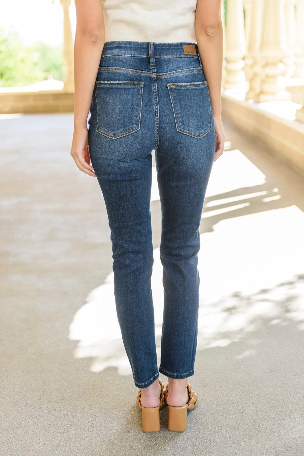 Hazel Blues® | Reba Hi-Rise Clean Relaxed Fit Jeans
