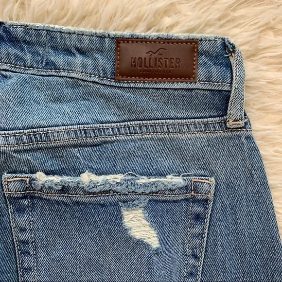 Hollister NWT Girls Curvy High Rise Mom Jean 5R