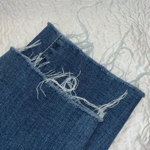 J. Crew High Rise Raw Hem Distressed‎ Skinny Jeans