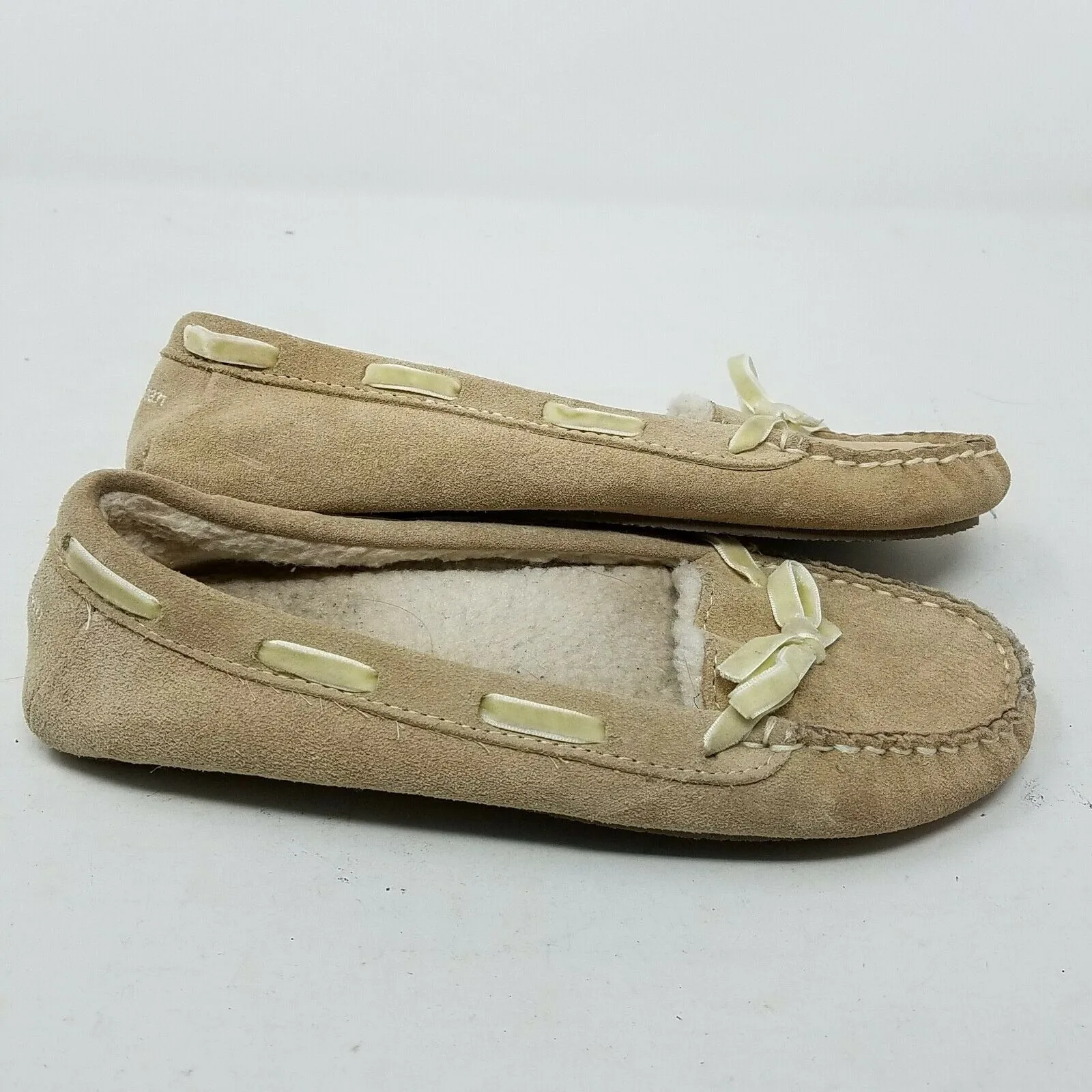 LL Bean Moccasins Shearling Fleece Lined Low Slippers Shoes Womens 7 264582 Tan