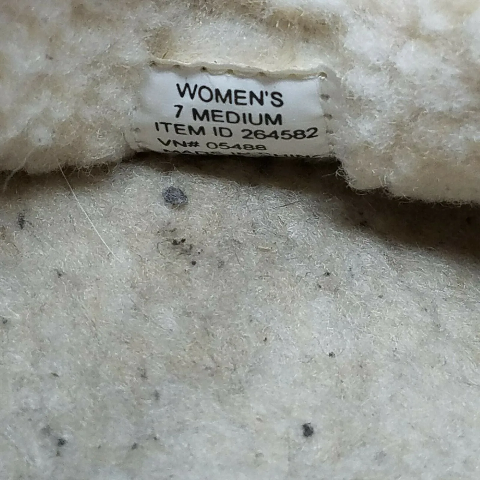 LL Bean Moccasins Shearling Fleece Lined Low Slippers Shoes Womens 7 264582 Tan