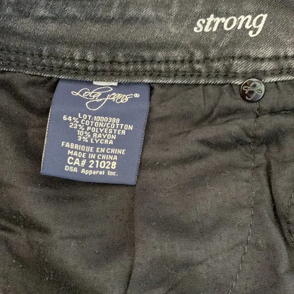 Lola, Kate Ash, High Rise, Straight Leg black distressed jeans, size 31/10