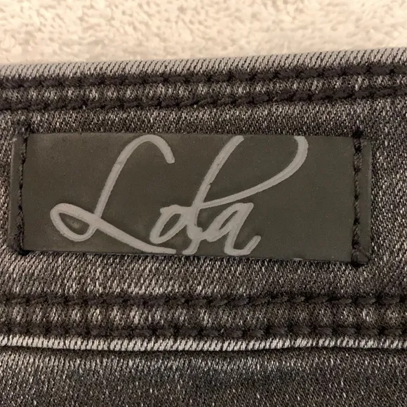 Lola, Kate Ash, High Rise, Straight Leg black distressed jeans, size 31/10