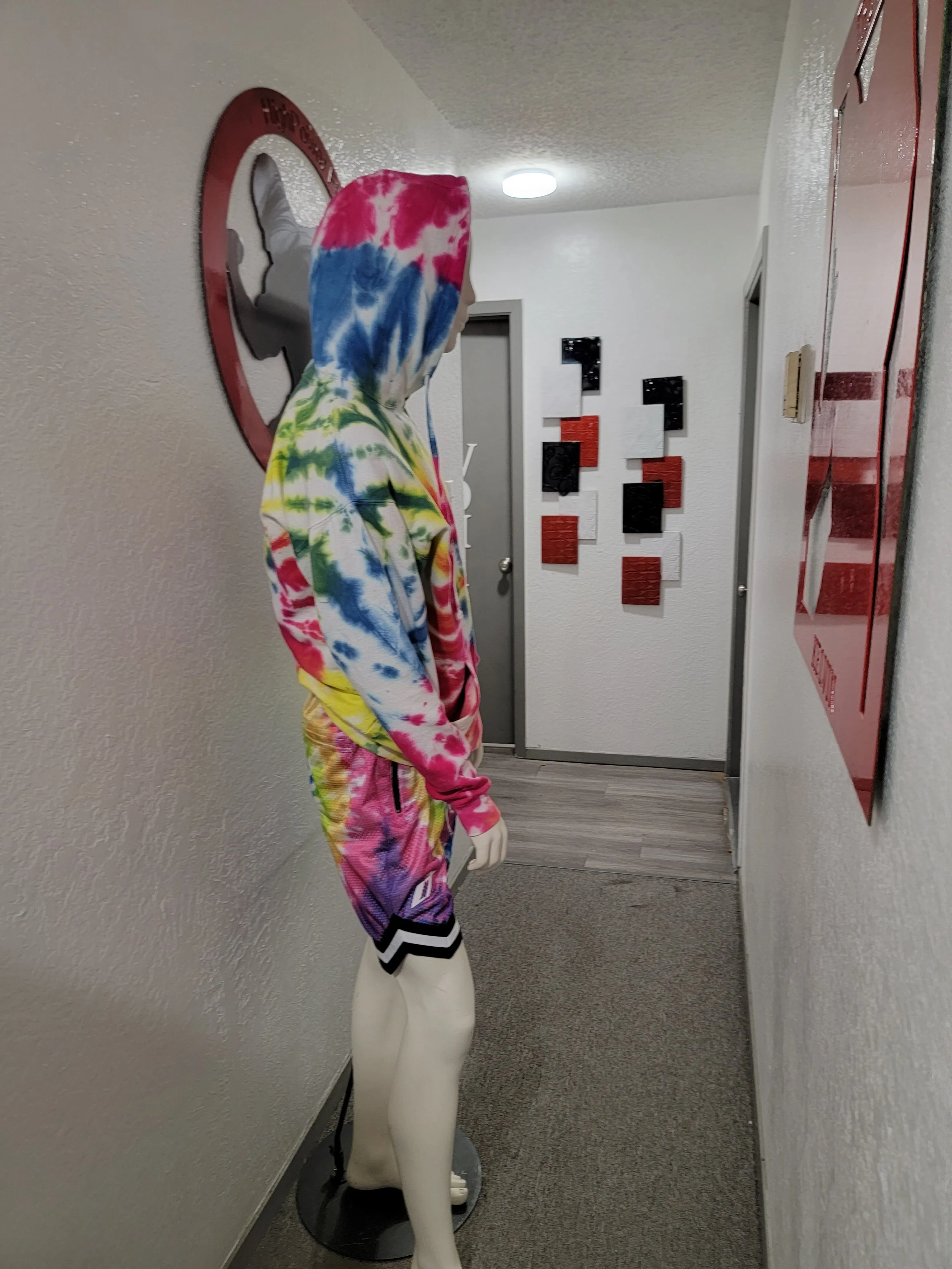 LT Unisex Tie Dye Pullover Hoodies