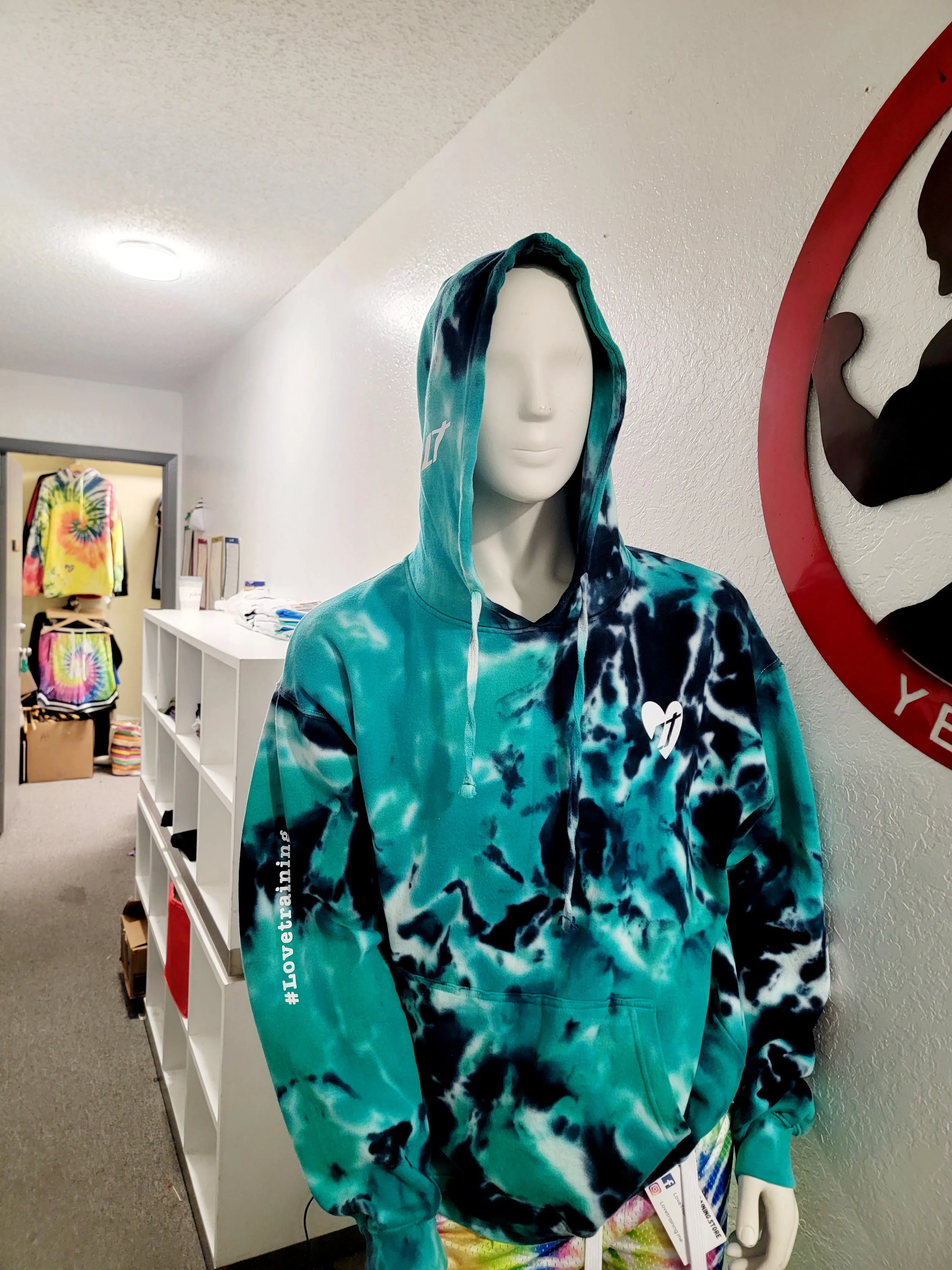 LT Unisex Tie Dye Pullover Hoodies