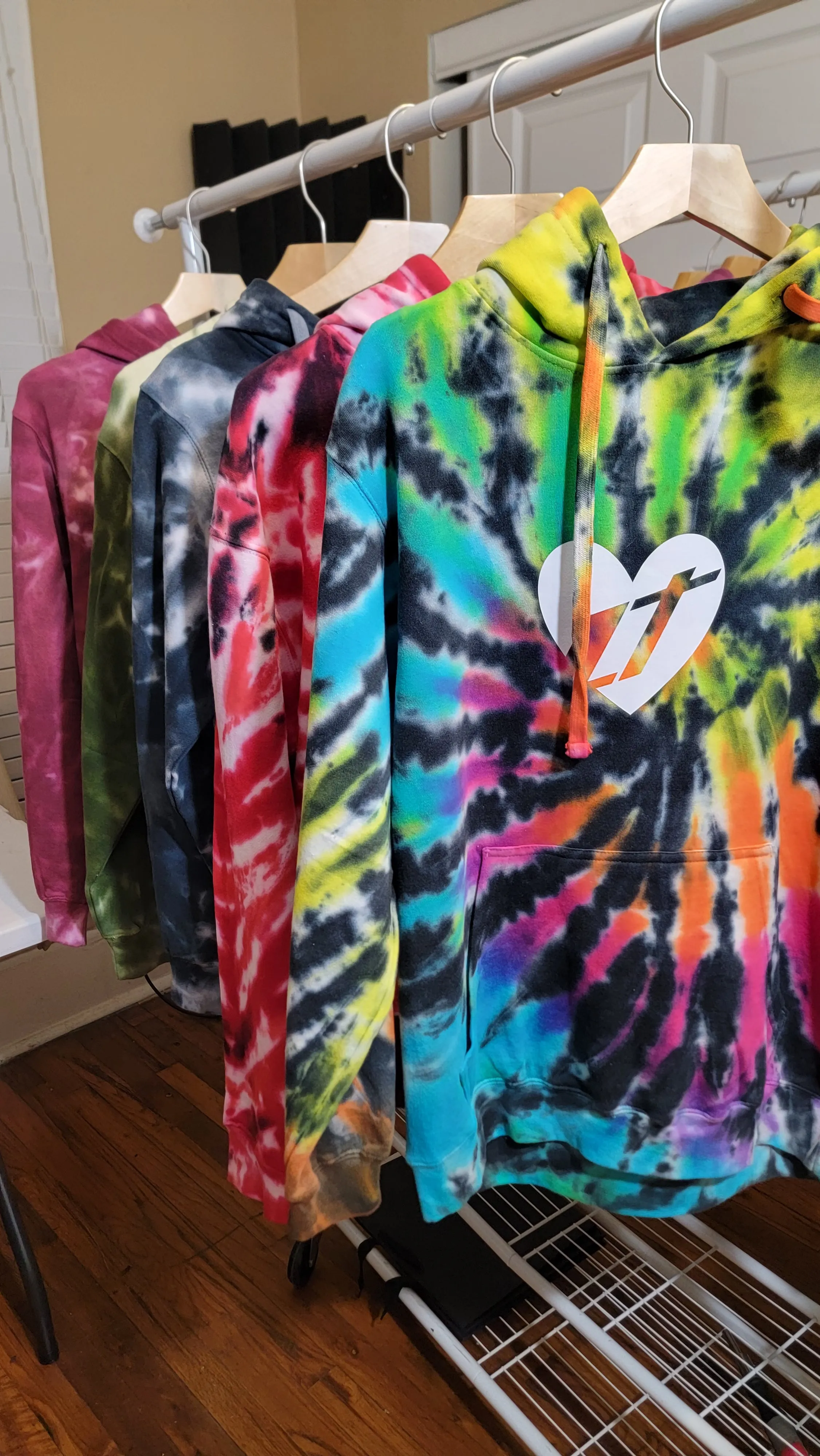 LT Unisex Tie Dye Pullover Hoodies
