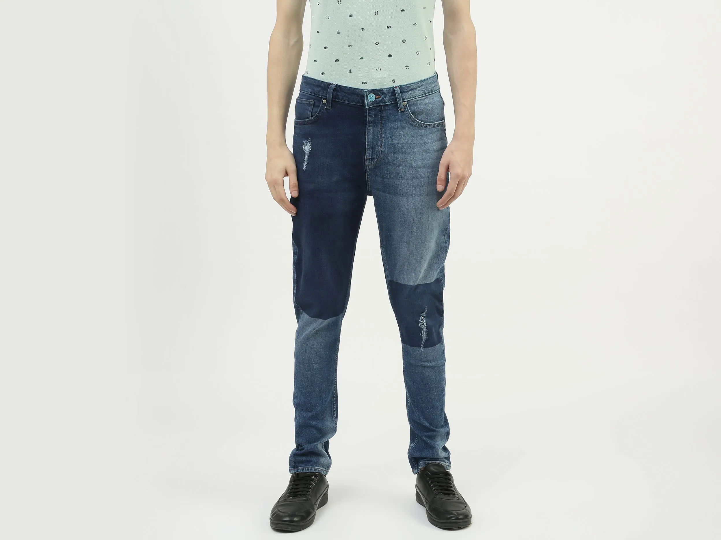 Men Color Blocked Carrot Fit Jeans