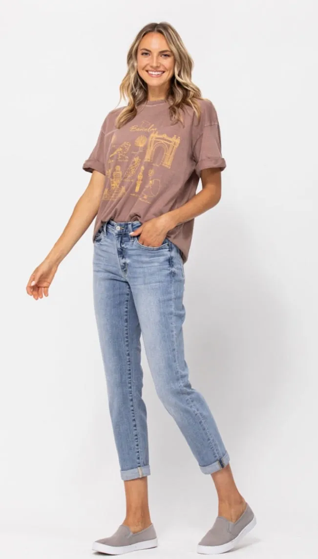 Mid-Rise Boyfriend Jeans