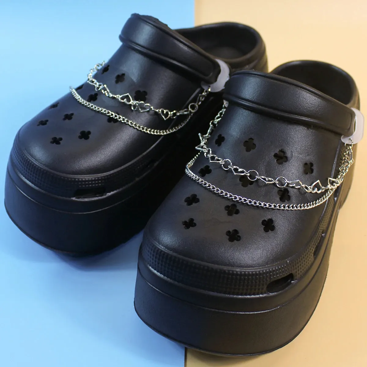 New Sandal Slippers DIY Silver Chains Clogs Women Mules Summer Beach Sandals Cave Hole Female Garden Shoe For Students Girls