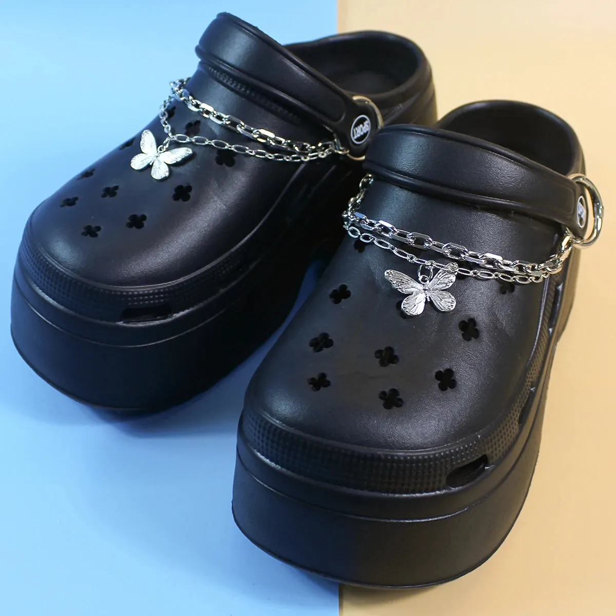 New Sandal Slippers DIY Silver Chains Clogs Women Mules Summer Beach Sandals Cave Hole Female Garden Shoe For Students Girls
