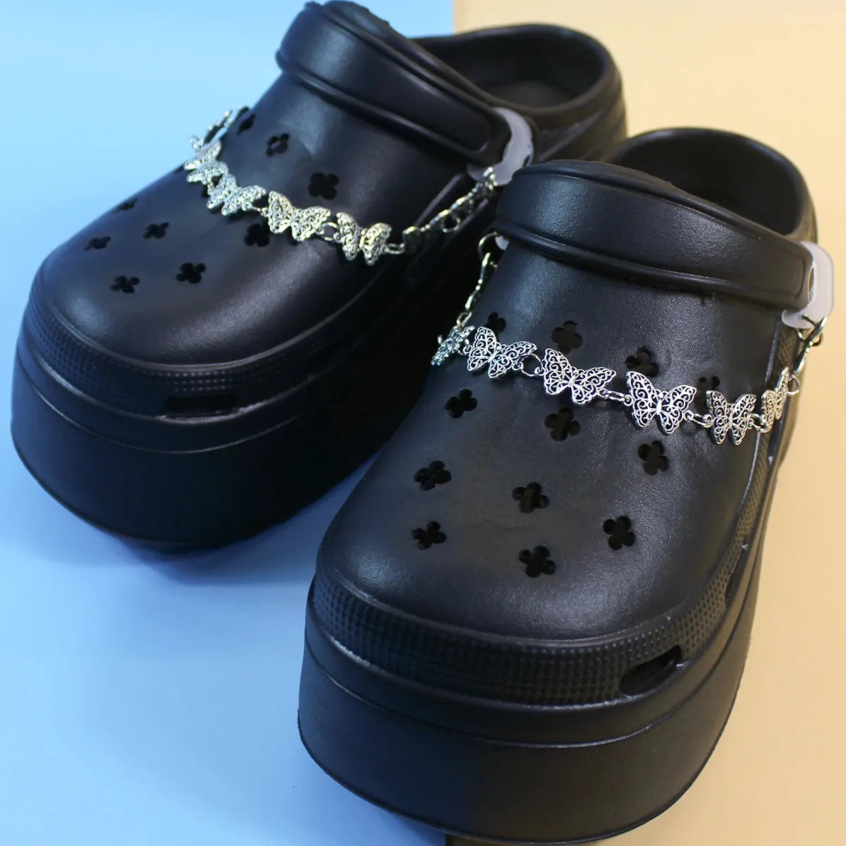 New Sandal Slippers DIY Silver Chains Clogs Women Mules Summer Beach Sandals Cave Hole Female Garden Shoe For Students Girls