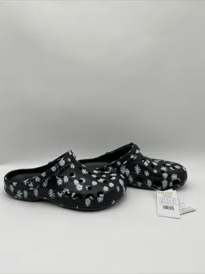 NWOB Crocs Adult Baya Seasonal Printed Clogs Black/White Size 13M - Very Good
