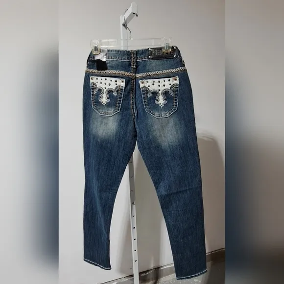 Premier Sz 5/6 Low Rise Skinny 'Bold Pockets*Stitching*Button' Jeans