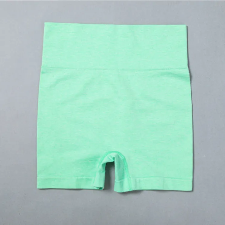 Seamless activewear