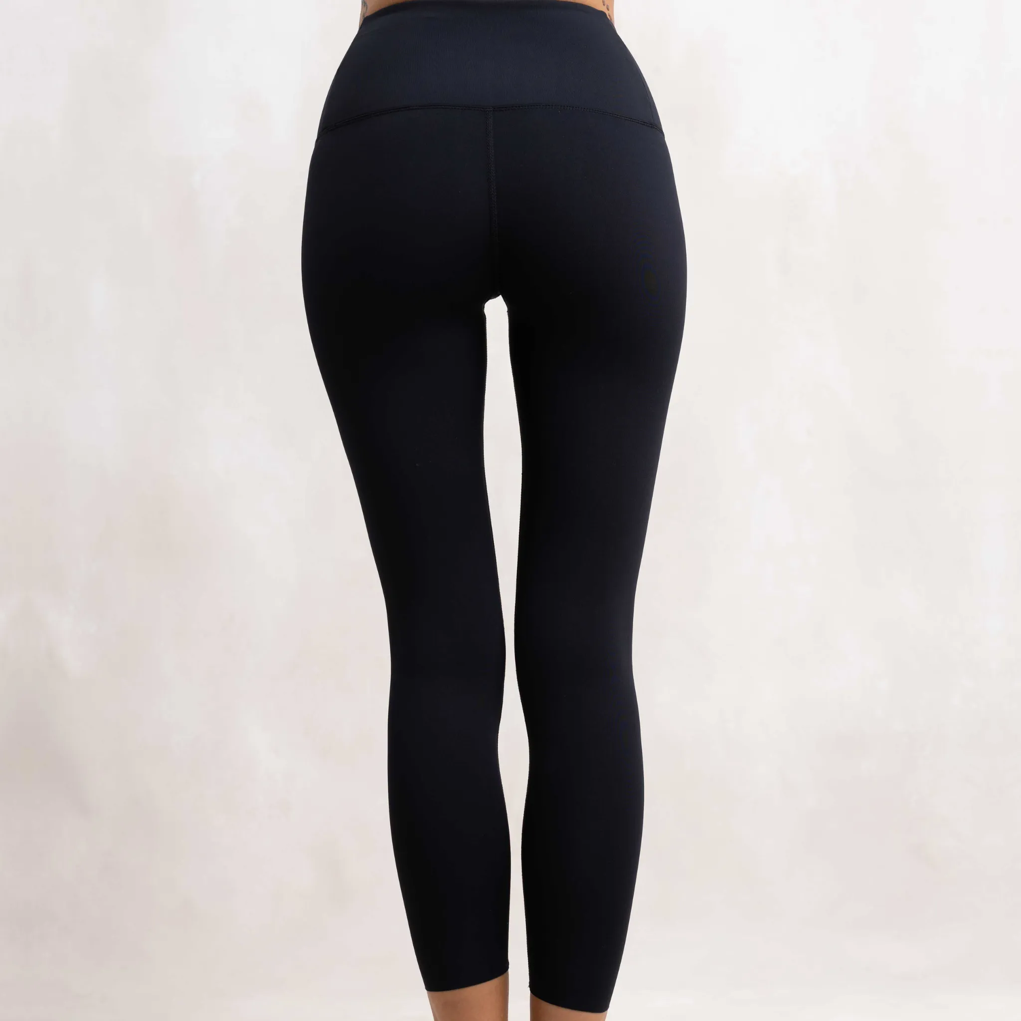 SEDA Black Activ V-Cut Yoga Pant