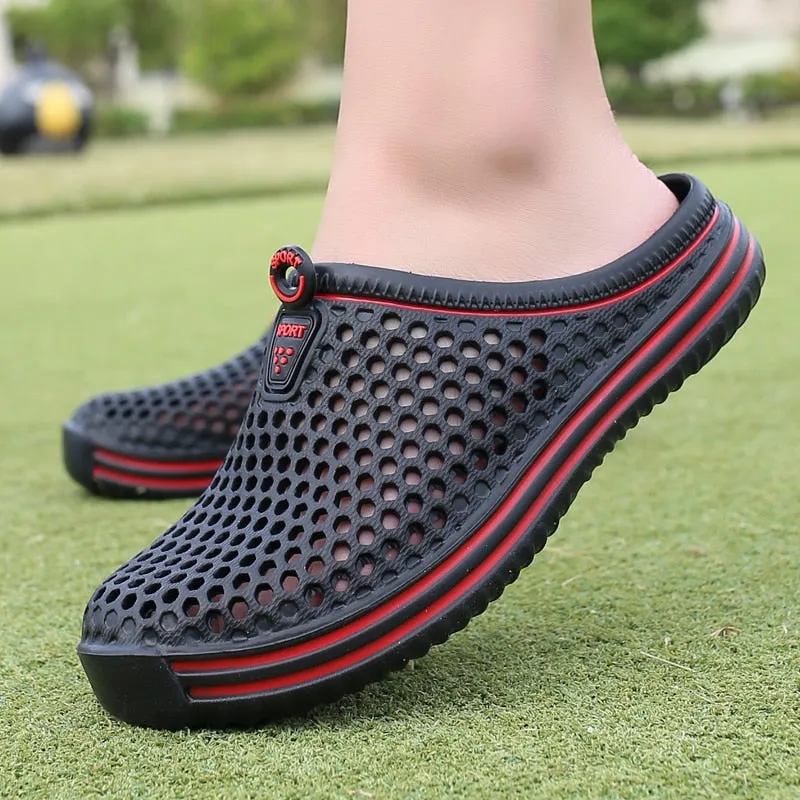 Slippers Cutout Clogs Shoes Fashion Men Women Garden Convenience Bathroom Slippers Non-slip Beach Sandals