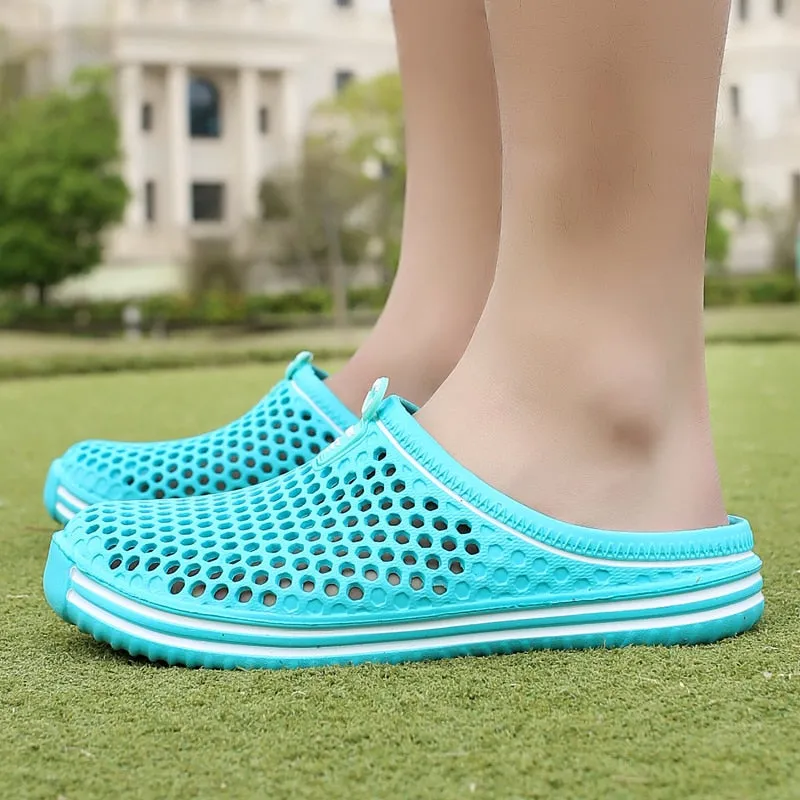 Slippers Cutout Clogs Shoes Fashion Men Women Garden Convenience Bathroom Slippers Non-slip Beach Sandals