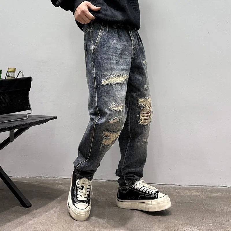 Stylish Men's Straight Leg Jeans with Patchwork for a Streetwear Vibe