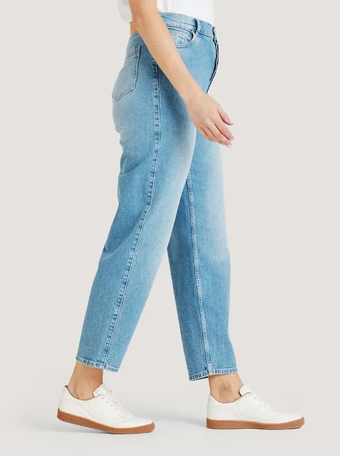 THOUGHT Essential Organic Cotton Boyfriend Jeans vintage blue