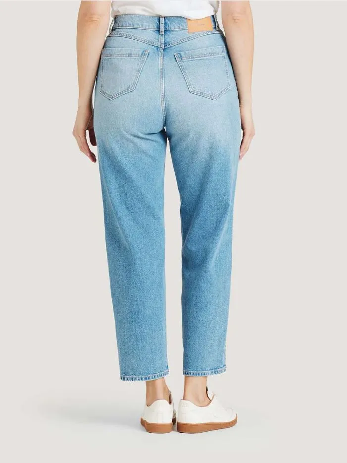 THOUGHT Essential Organic Cotton Boyfriend Jeans vintage blue