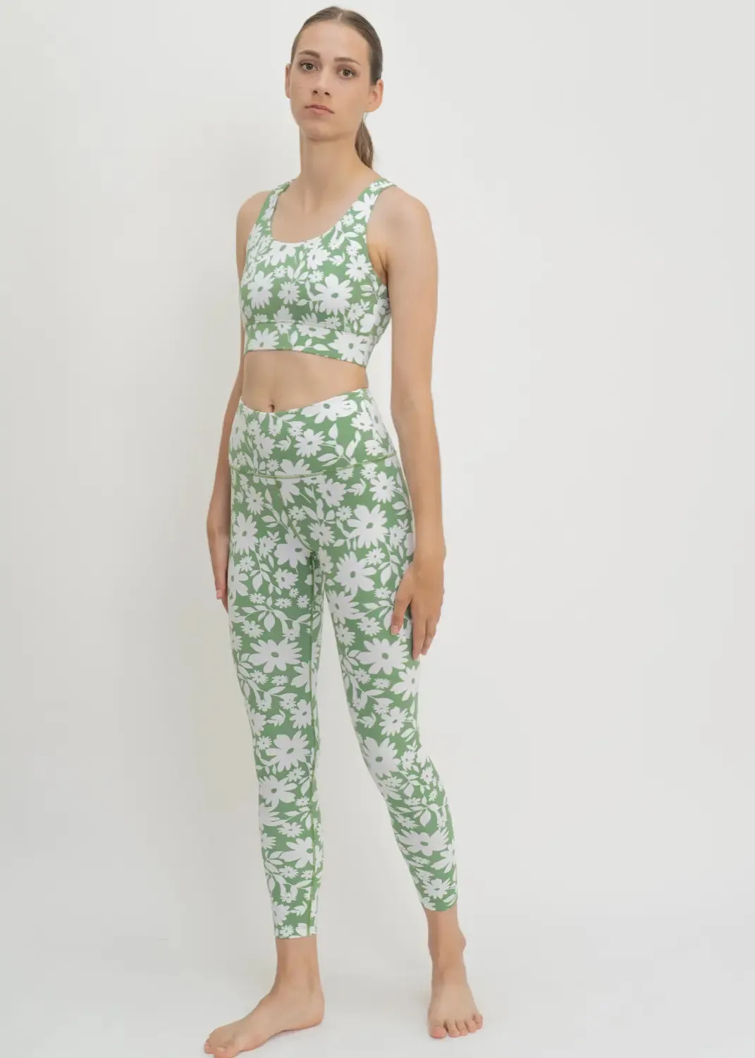 Ubud Sport-BH mit Green Moonflower Print