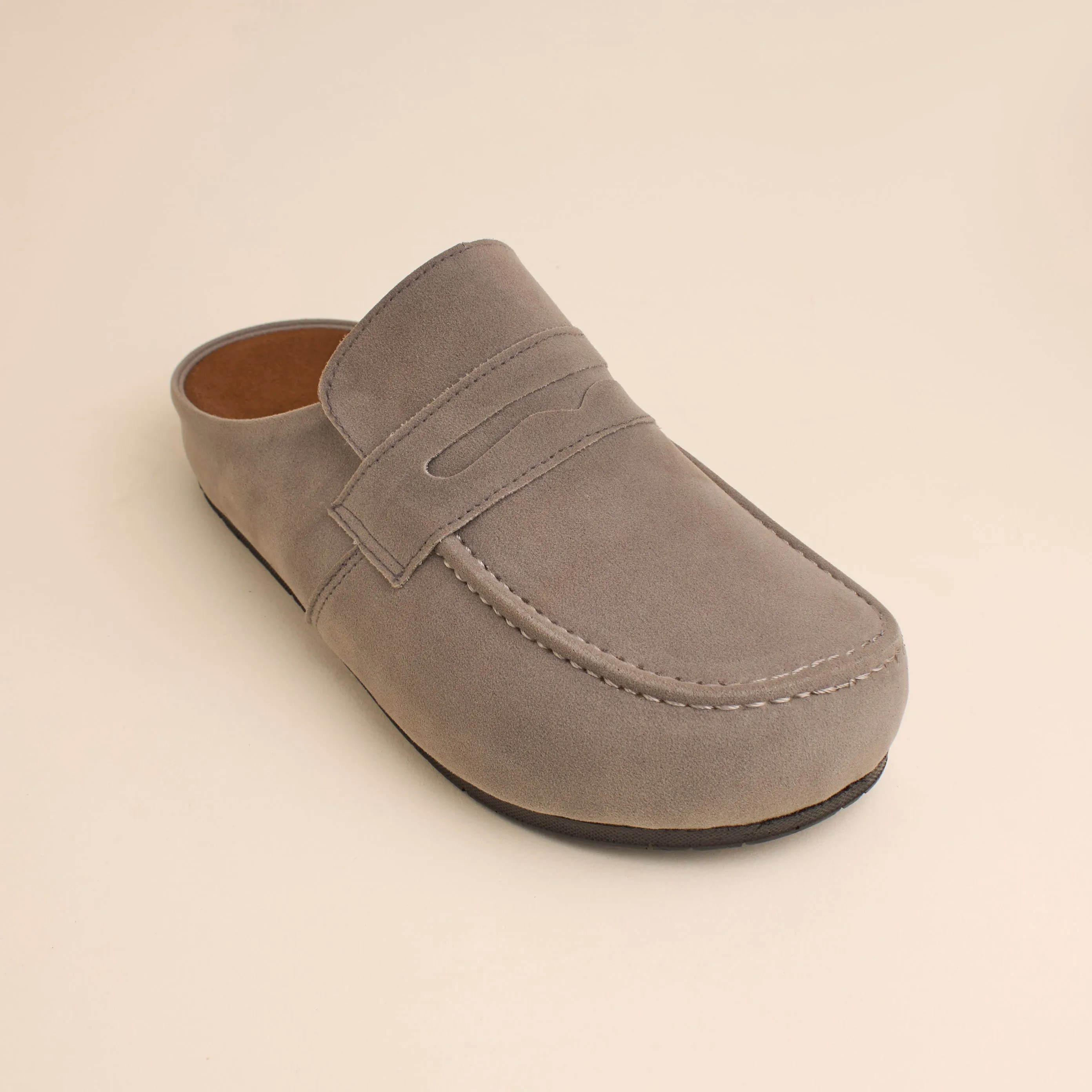 Veloura Clogs (Suede)