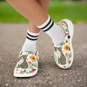 Whimsical Cat Print Kids' Clogs - Fun, Colorful Slip-Ons for Playtime