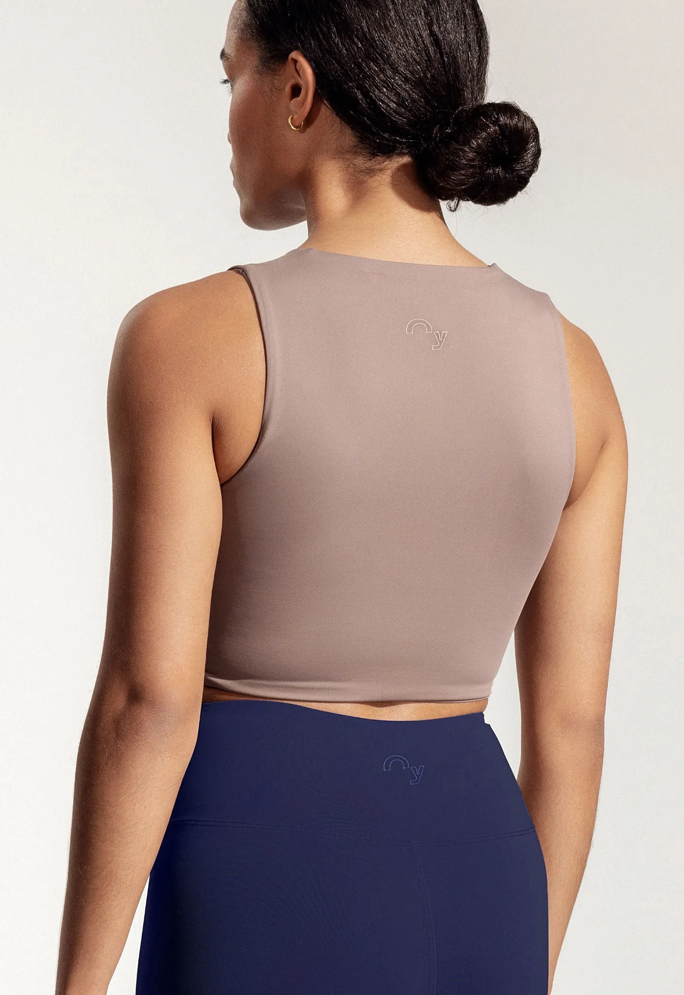Yoga Oberteil „Amber“ in Beige Braun