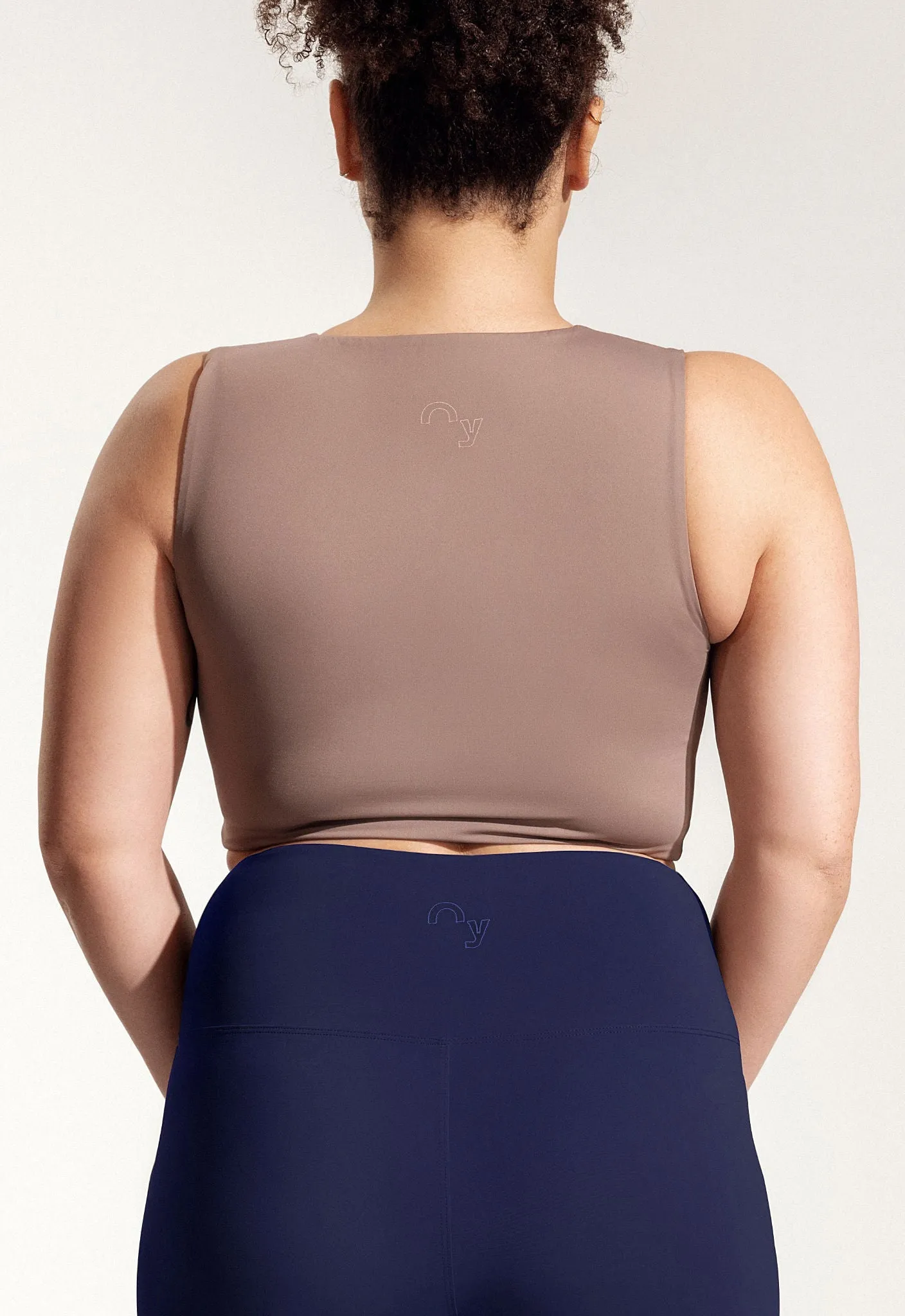 Yoga Oberteil „Amber“ in Beige Braun