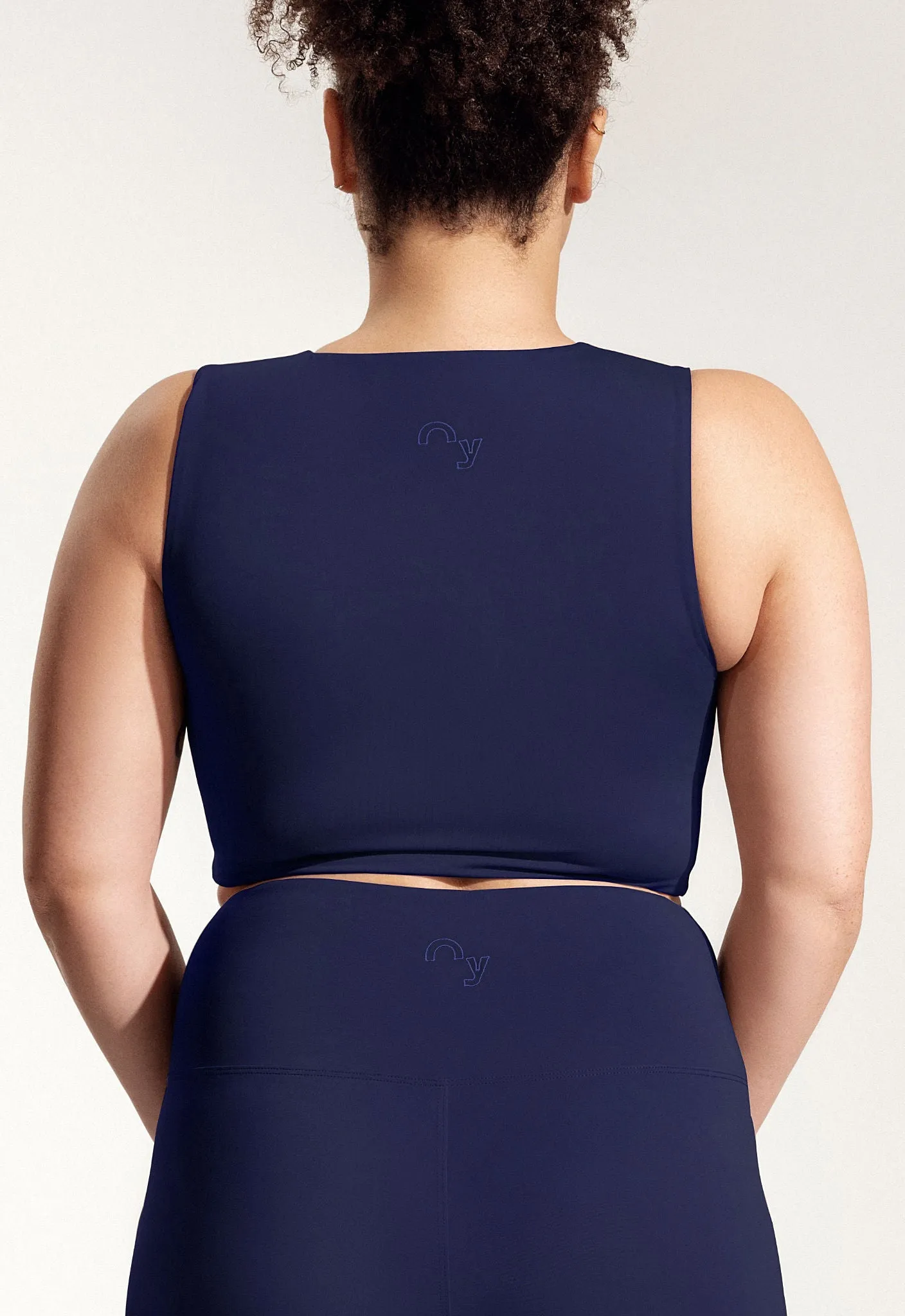 Yoga Top "Amber" in dark blue
