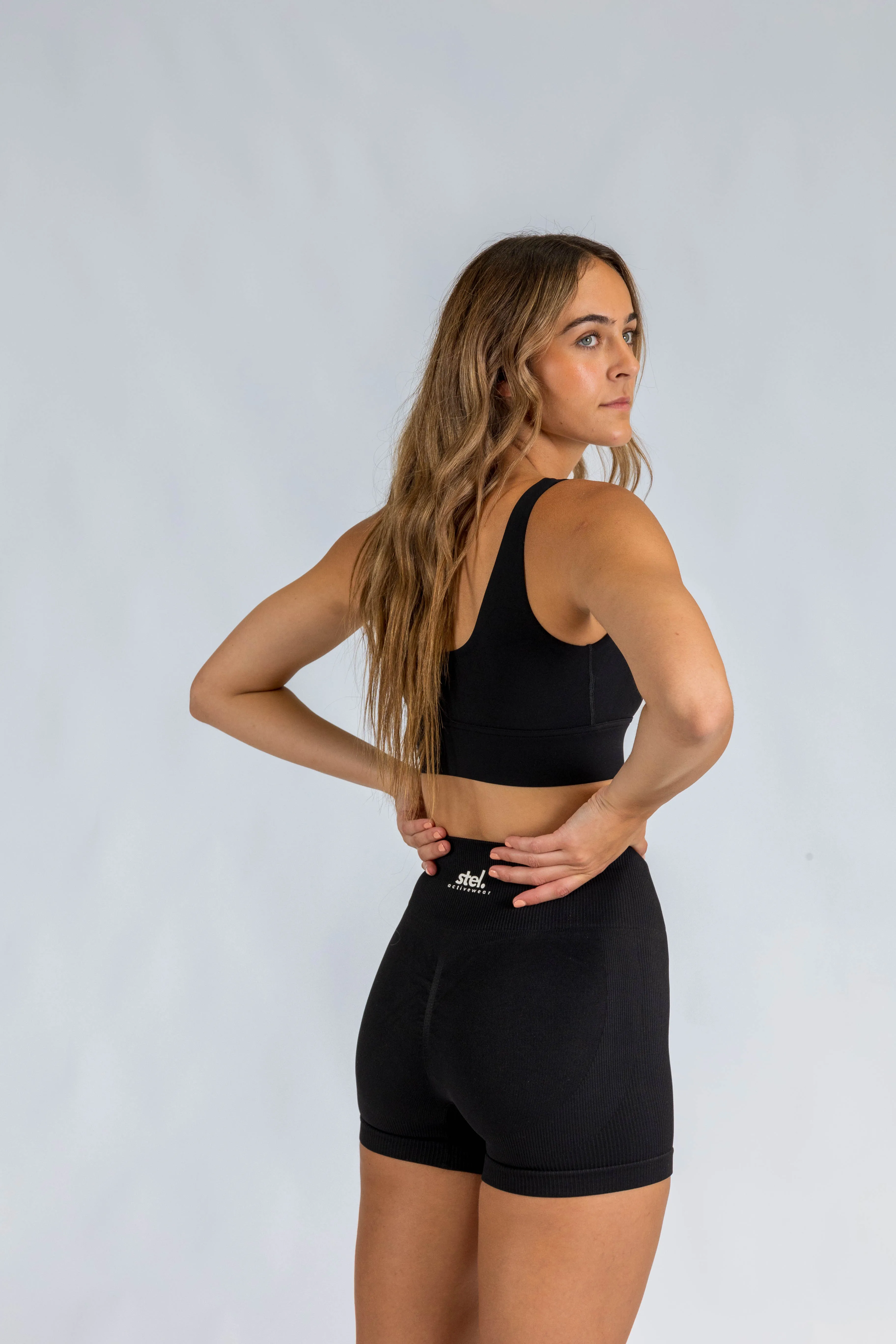 Zee Ribbed Short